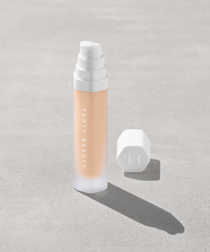 Soft'lit Naturally Luminous Longwear Foundation — 150